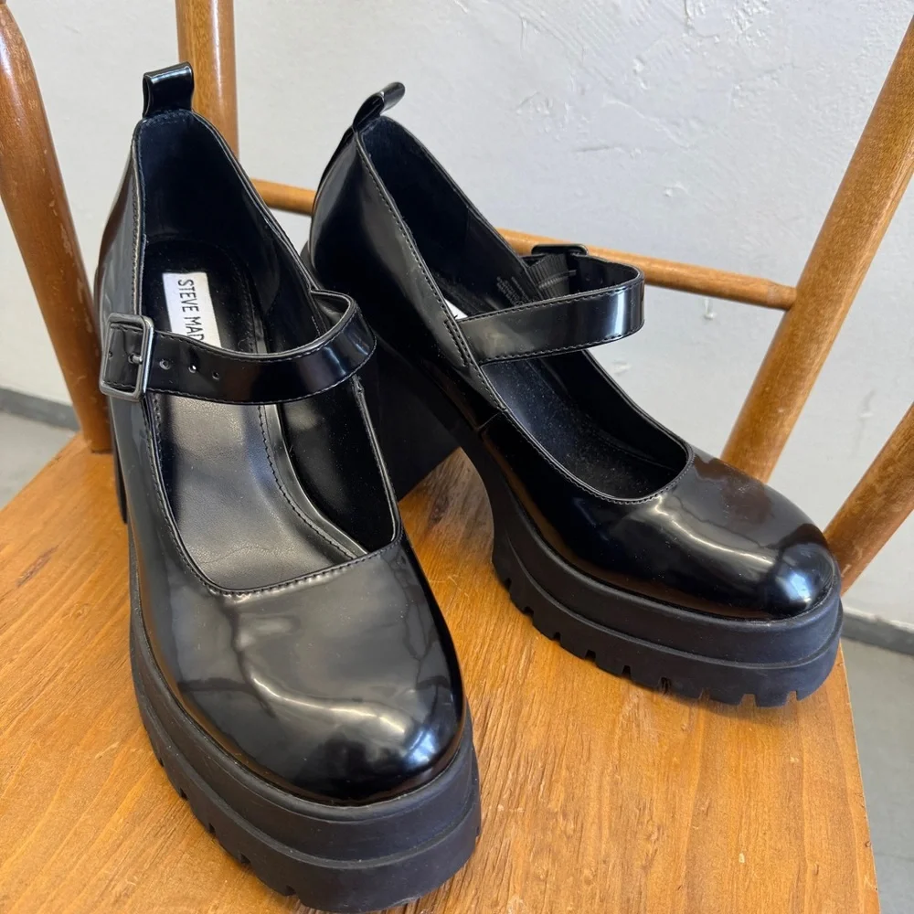 y2k Mary Jane platform black faux leather 9.5M shoes Steve Madden goth grunge